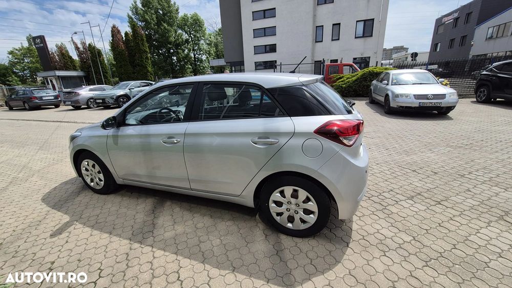 Hyundai i20 1.25 84CP M/T Comfort - 7