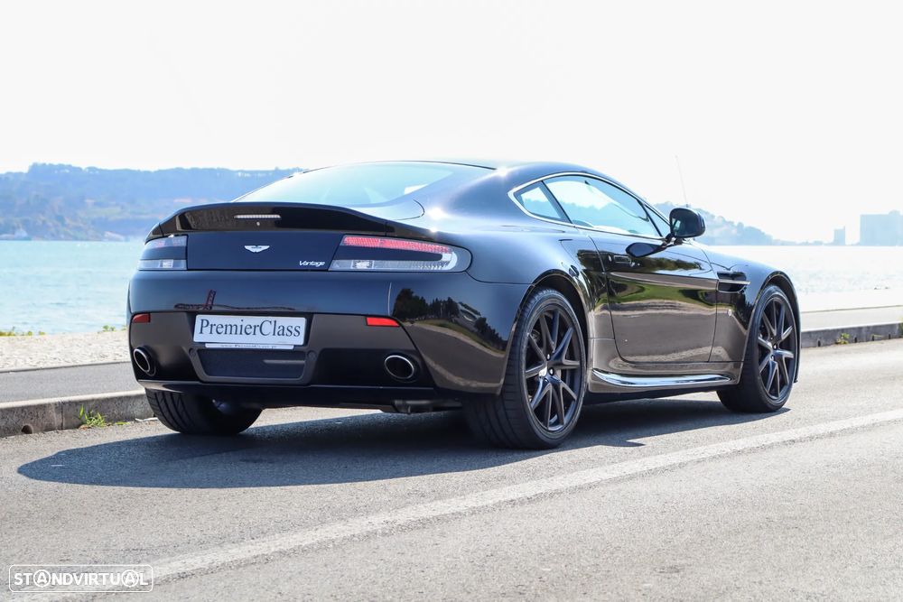 Aston Martin Vantage Coupe V8 Sportshift - 14