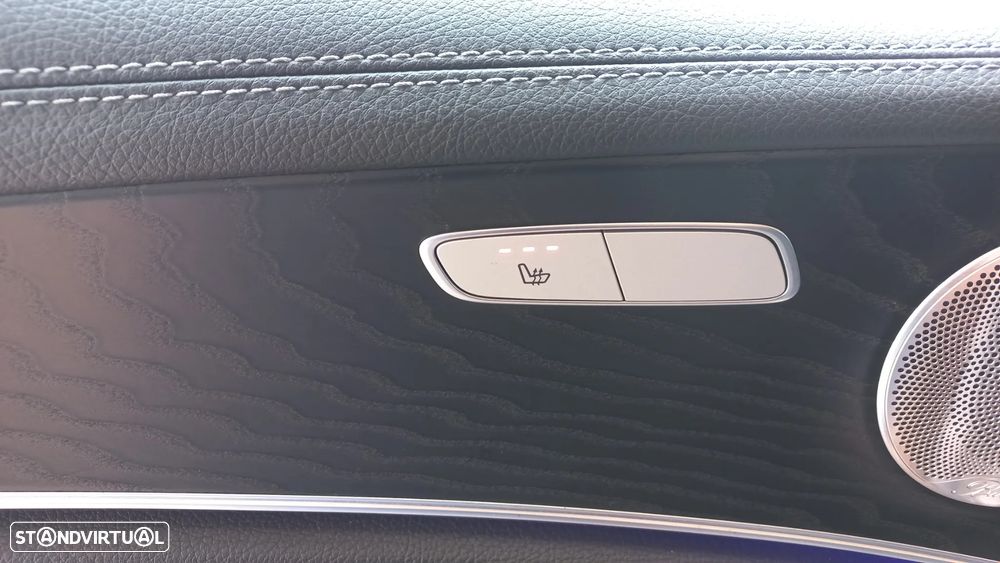 Mercedes-Benz E 300 de AMG Line - 21