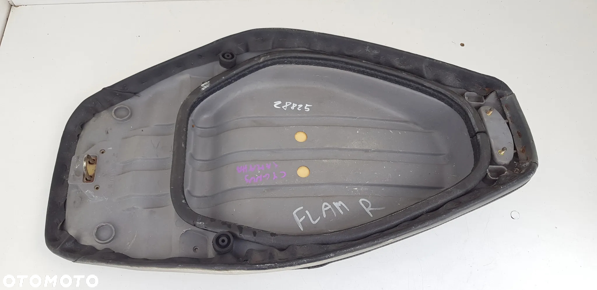 Yamaha Cygnus Flame X Siedzenie Fotel Kanapa - 4