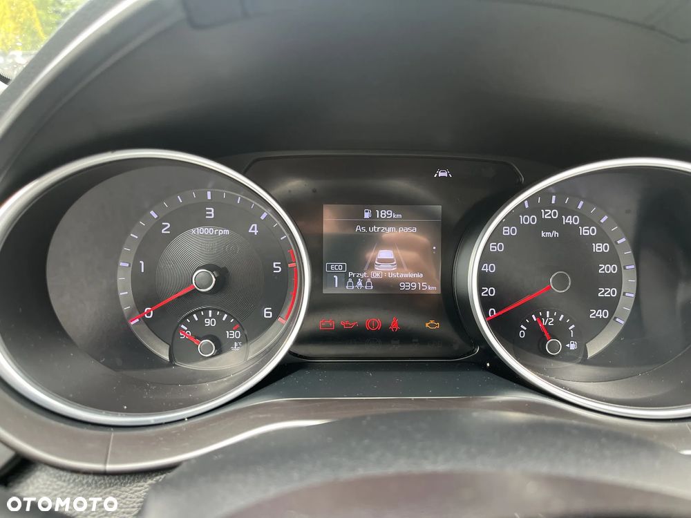 Kia Ceed 1.6 CRDi mHEV S - 17