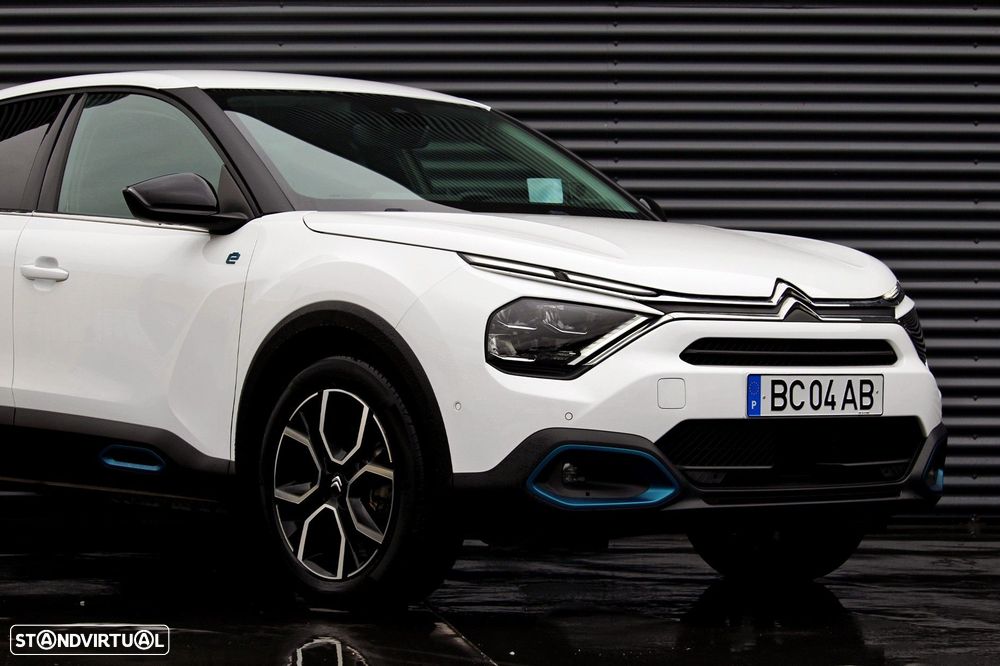 Citroën e-C4 50 kWh Shine - 3