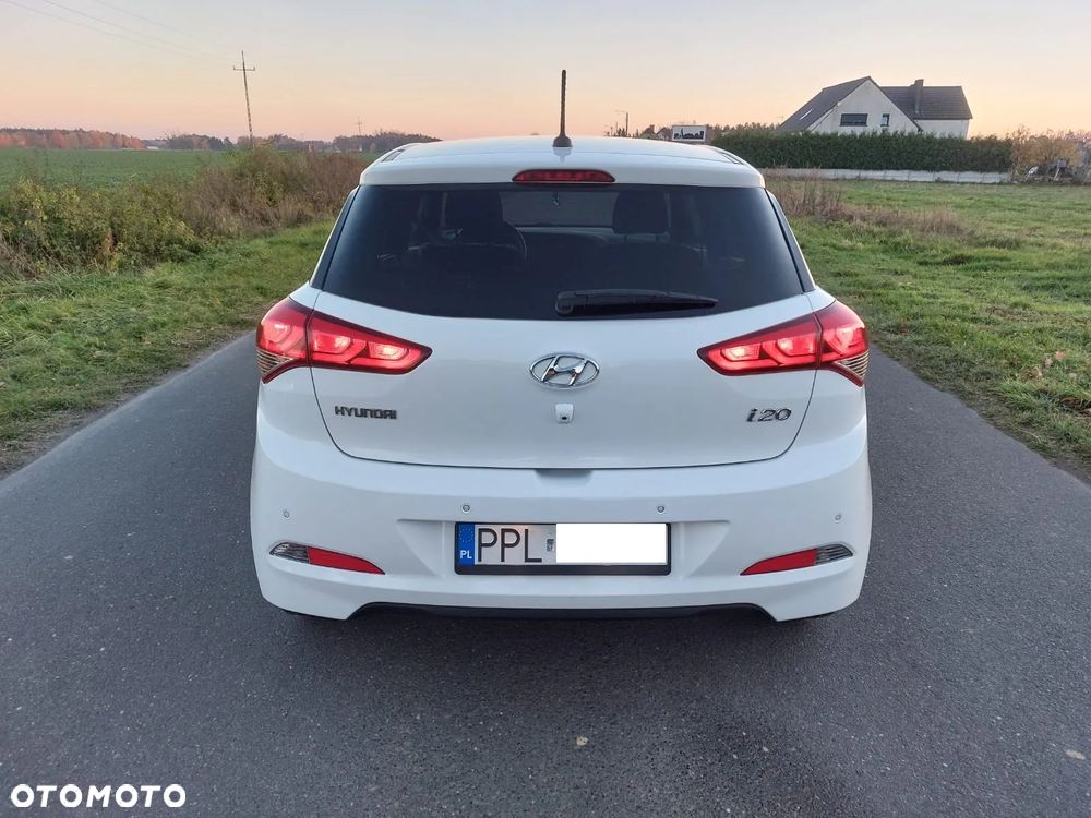 Hyundai i20 - 8