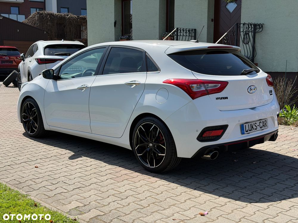 Hyundai i30 1.6 GDI Turbo Luxury - 38