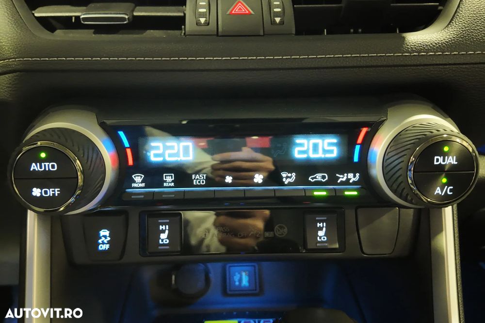 Toyota RAV4 2.5 Hybrid VVT-iE 4x4 Luxury - 21