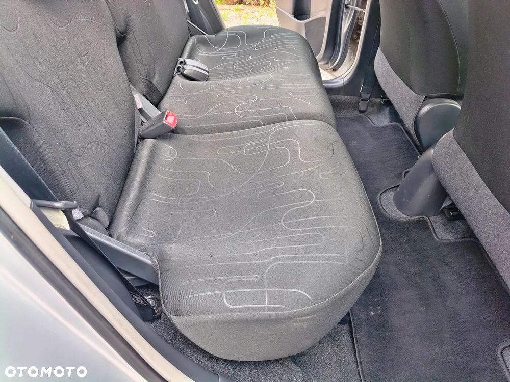 Toyota Yaris 1.33 VVT-i Life - 21