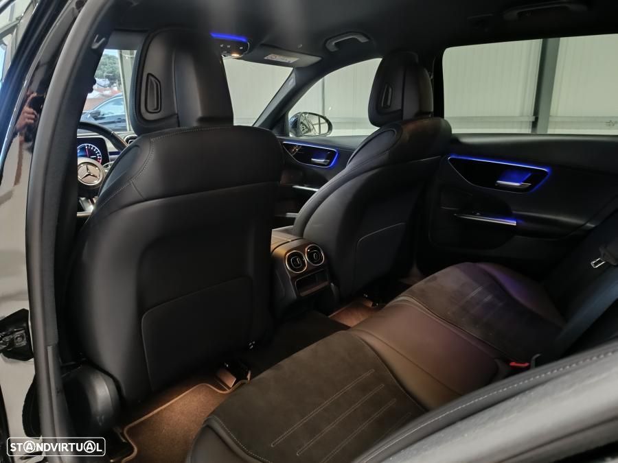 Mercedes-Benz C 300 e T 9G-TRONIC AMG Line - 19