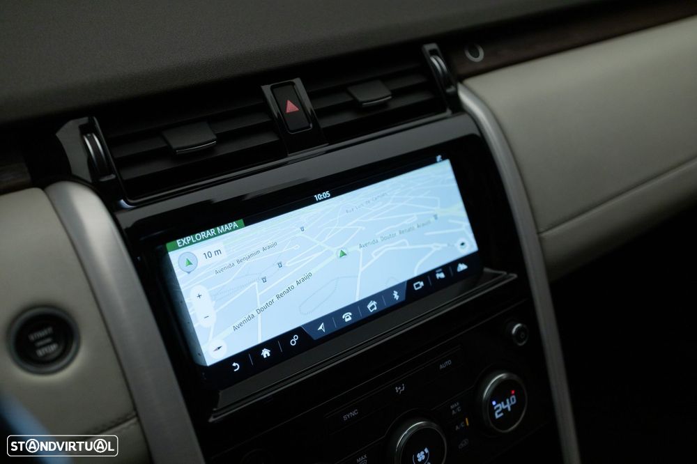 Land Rover Discovery 3.0 TD6 HSE Auto - 43