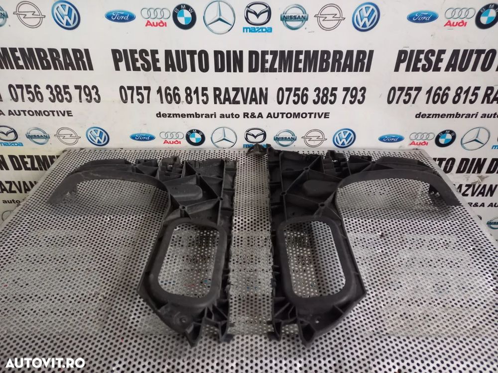 Suport Lateral Bara Spate Audi Q7 4L An 2006-2007-2008-2009-2010-2011-2012 - Dezmembrari Arad - 1