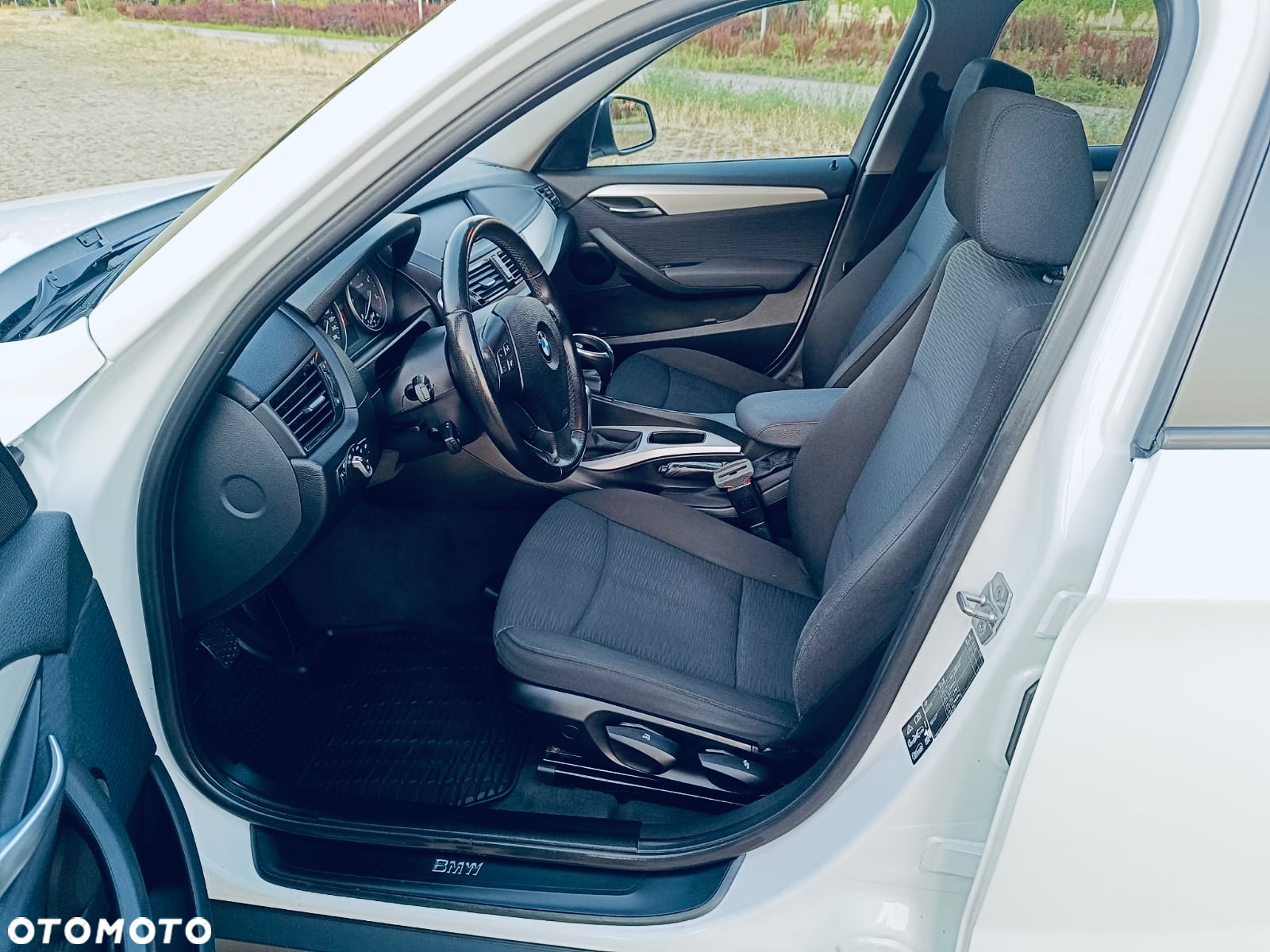 BMW X1 xDrive18d xLine - 16