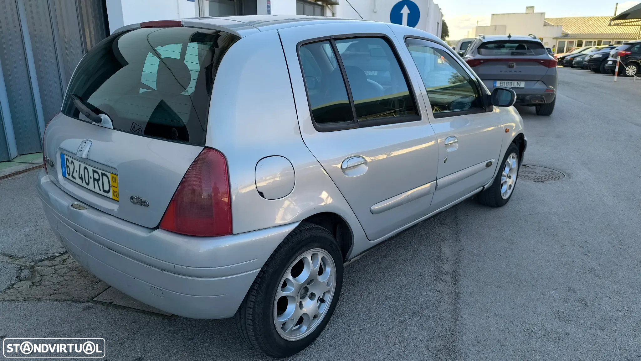 Renault Clio 1.2 RXE - 4
