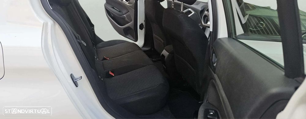 Peugeot 308 1.5 BlueHDi Business Line - 11