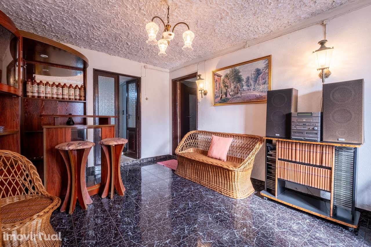 Moradia T3 localizada em Santa Cruz - Grande imagem: 3/9