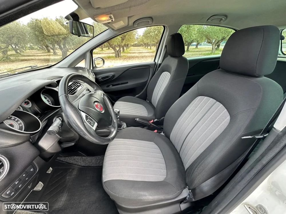 Fiat Punto 1.2 Easy S&S - 11