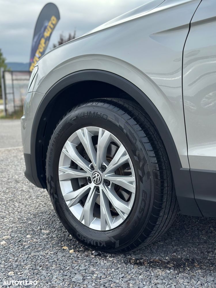 Volkswagen Tiguan 2.0 TDI 4Mot DSG Comfortline - 11