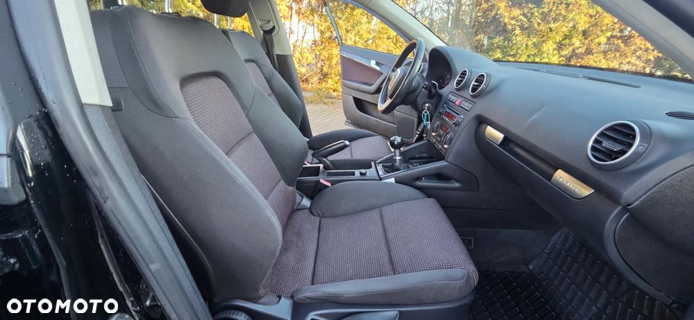 Audi A3 Sportback 2.0 TDI DPF Quattro Attraction - 35