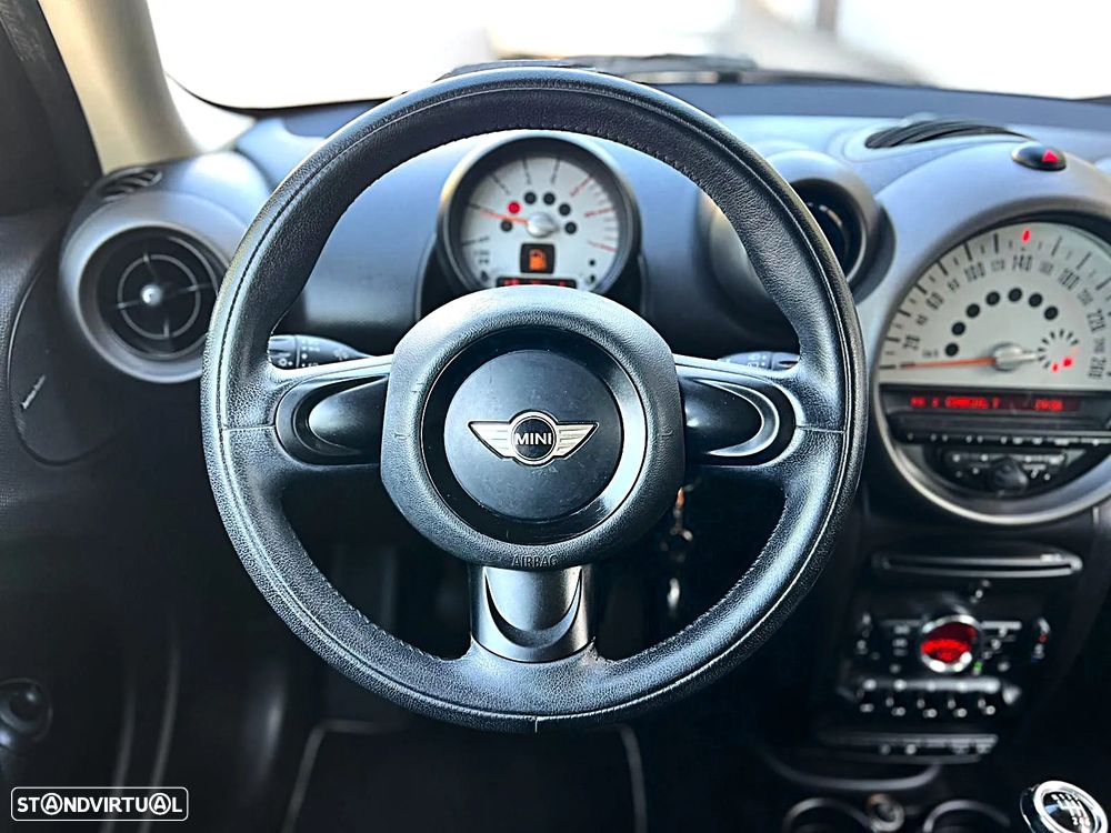 MINI Countryman One D - 8