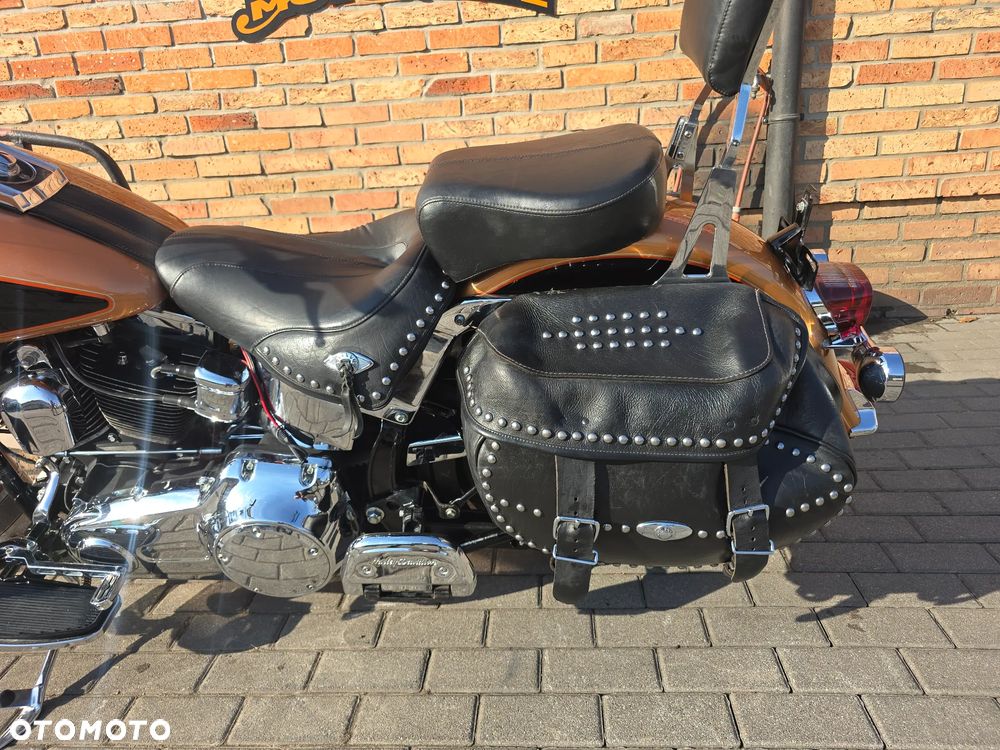 Harley-Davidson Softail Heritage Classic - 23