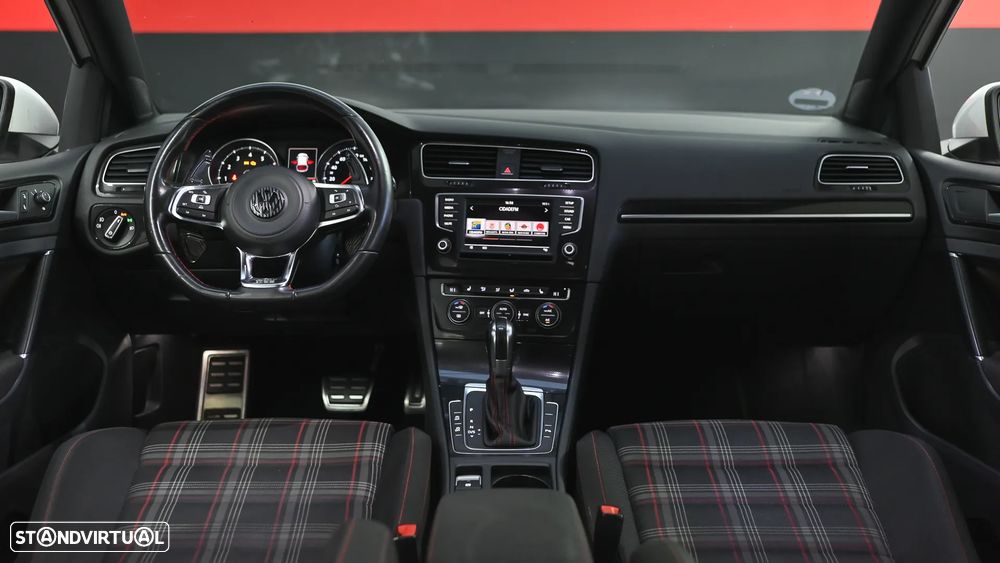 VW Golf 2.0 TSi GTi DSG Performance - 51