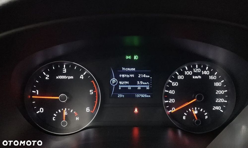 Kia Sportage 2,0 CRDI AWD Platinum - 12