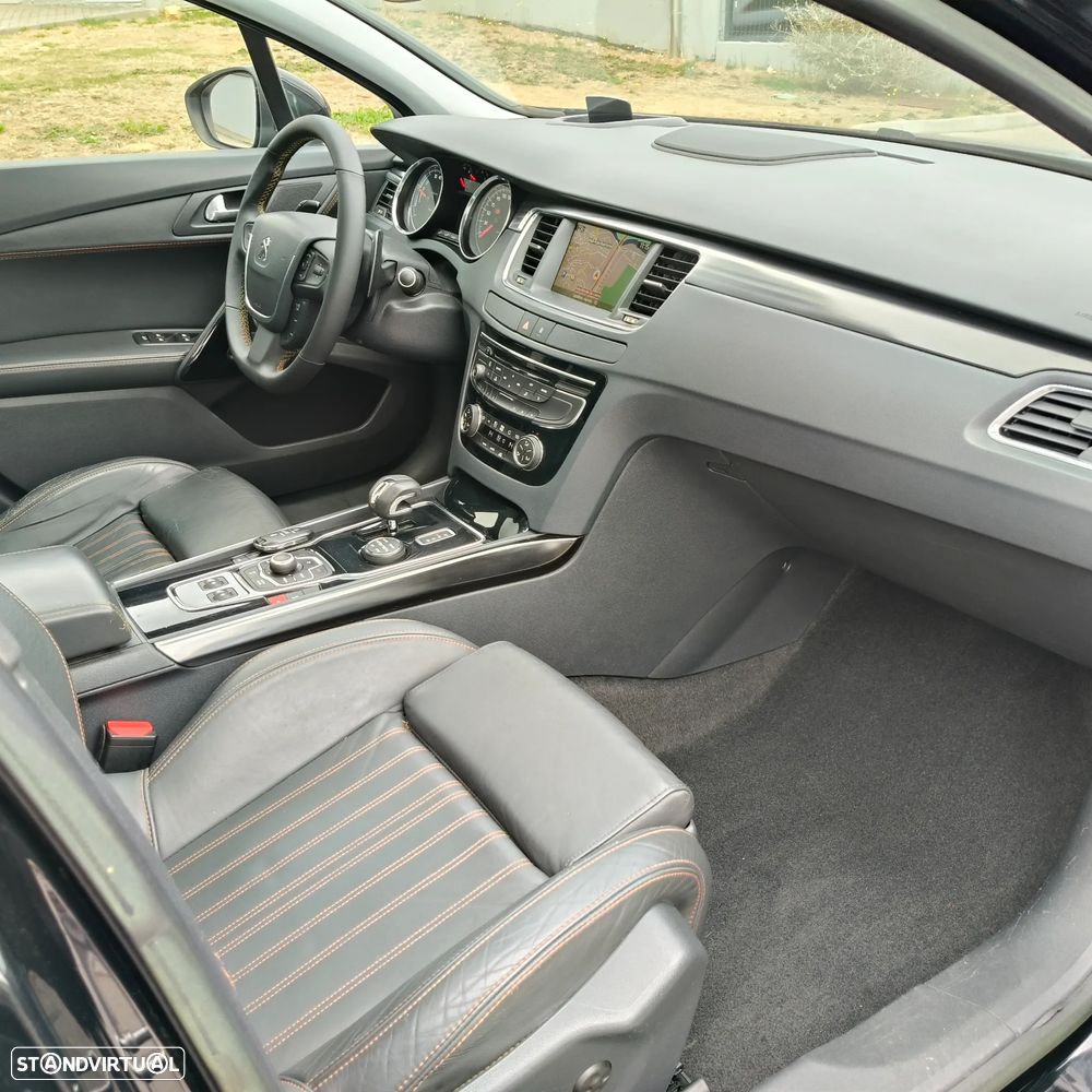 Peugeot 508 RXH 2.0 HDi Hybrid4 2-Tronic - 14