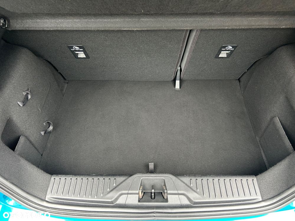 Ford Fiesta 1.1 S&S COOL&CONNECT - 8