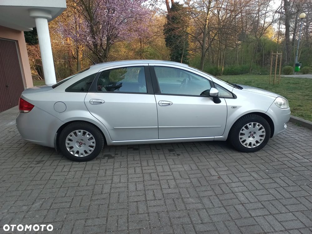 Fiat Linea 1.4 T-Jet 16V Dynamic - 5
