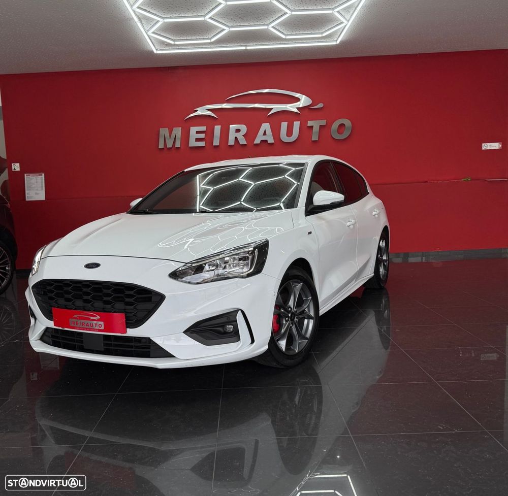 Ford Focus 1.0 EcoBoost ST-Line - 2