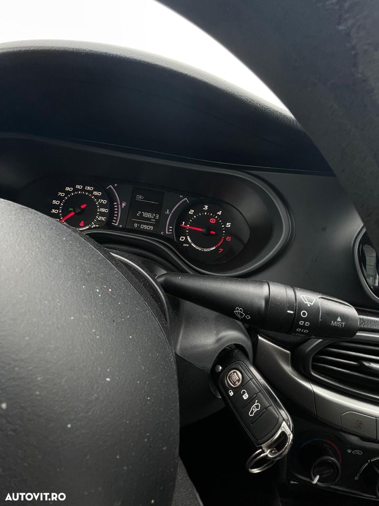 Fiat Tipo 1.4 Easy - 23