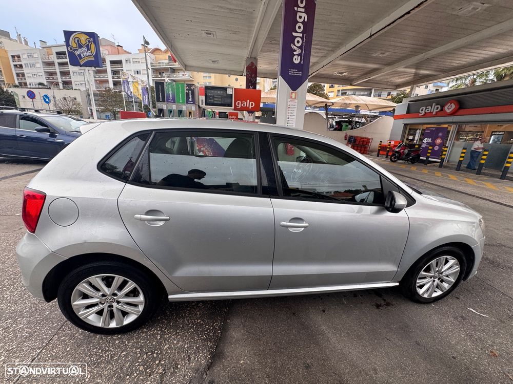 VW Polo 1.4 TDi Confortline - 4