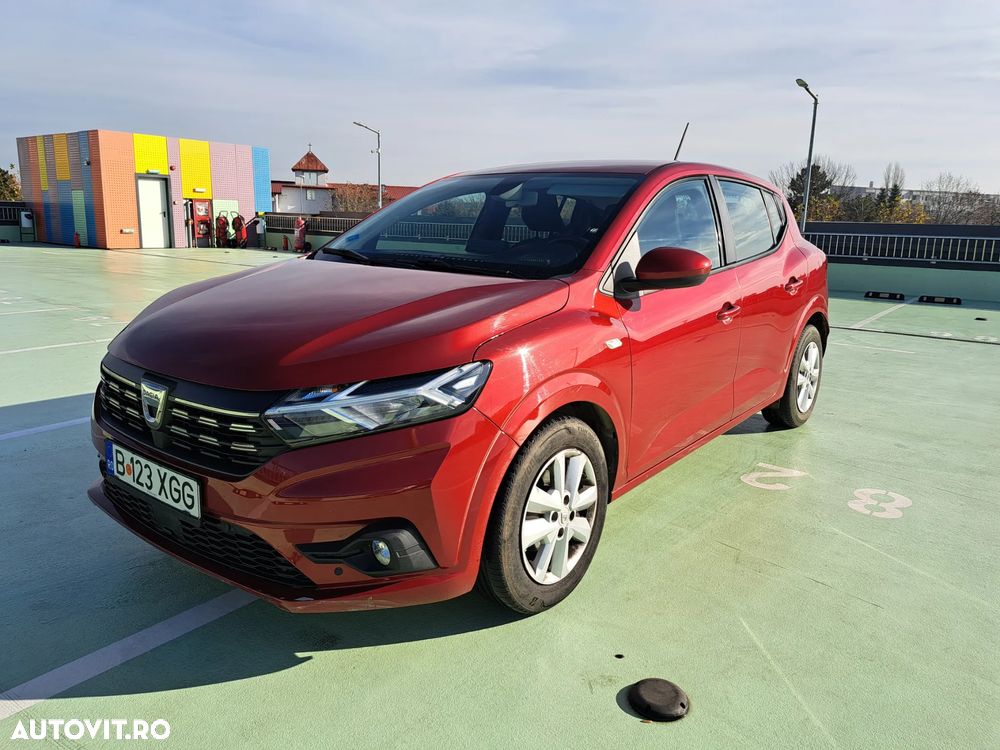 Dacia Sandero TCe 90 Essential - 1