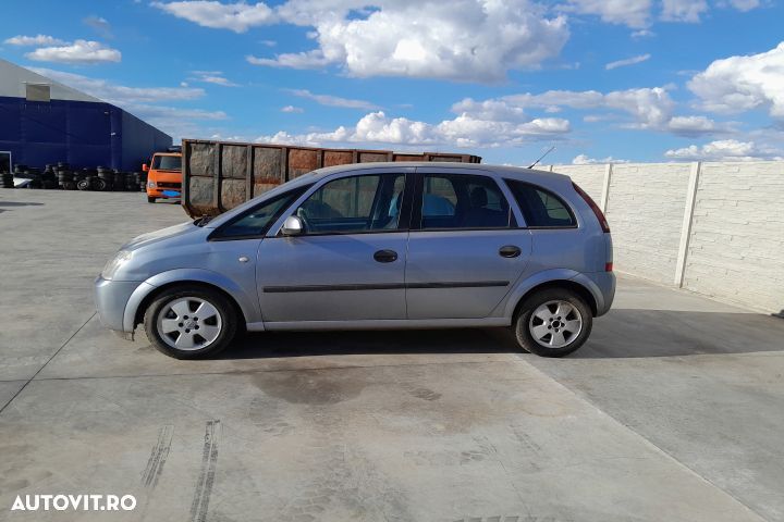 Dezmembrez Opel Meriva 1 [2002 - 2006] Minivan 1.7 CDTI MT (75 hp) Z1 - 3