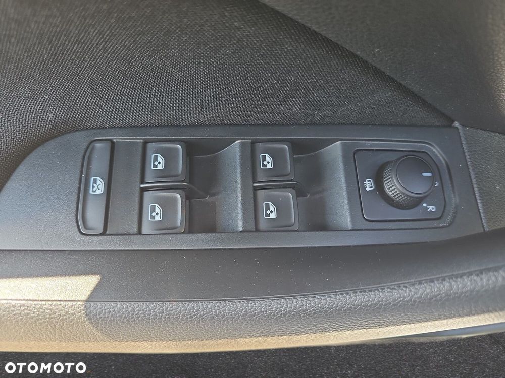 Skoda Kamiq 1.5 TSI Selection DSG - 24