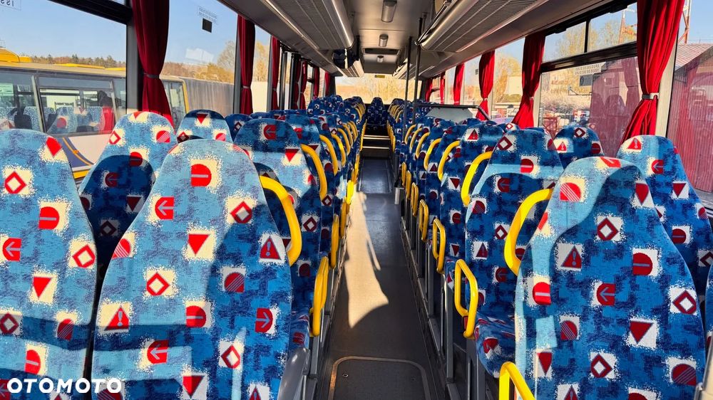 Mercedes-Benz Intouro / Euro 5/ Manual / 63 miejsc / winds / Cena: 78000 zł netto - 9