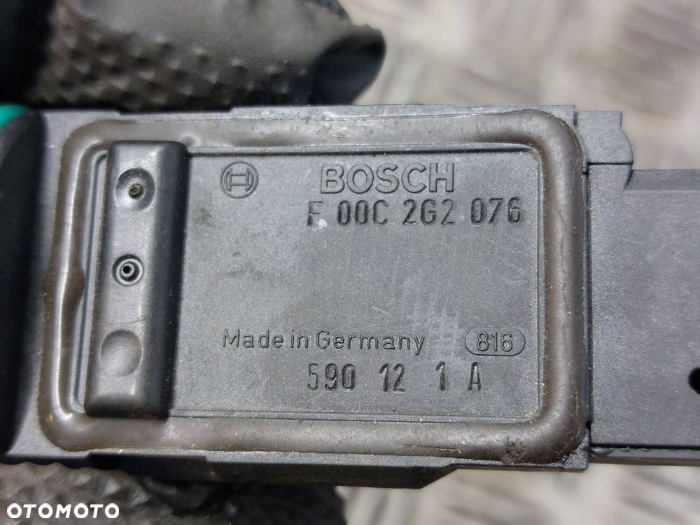 PRZEPŁYWOMIERZ PORSCHE CAYENNE I 3.2 V6 F00C2G2076 - 4