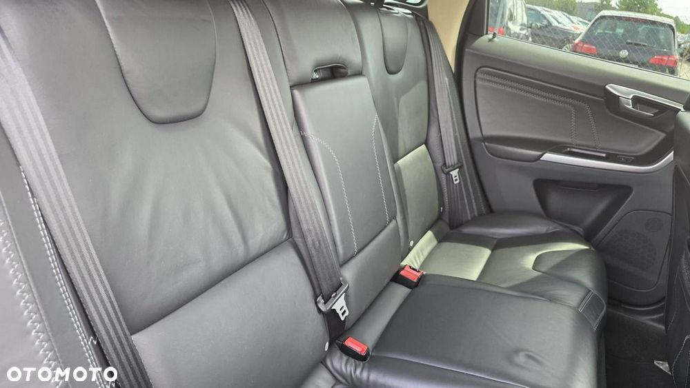 Volvo XC 60 - 18