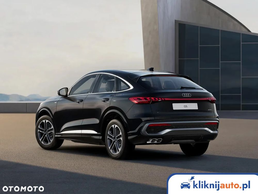 Audi Q5 Sportback - 3