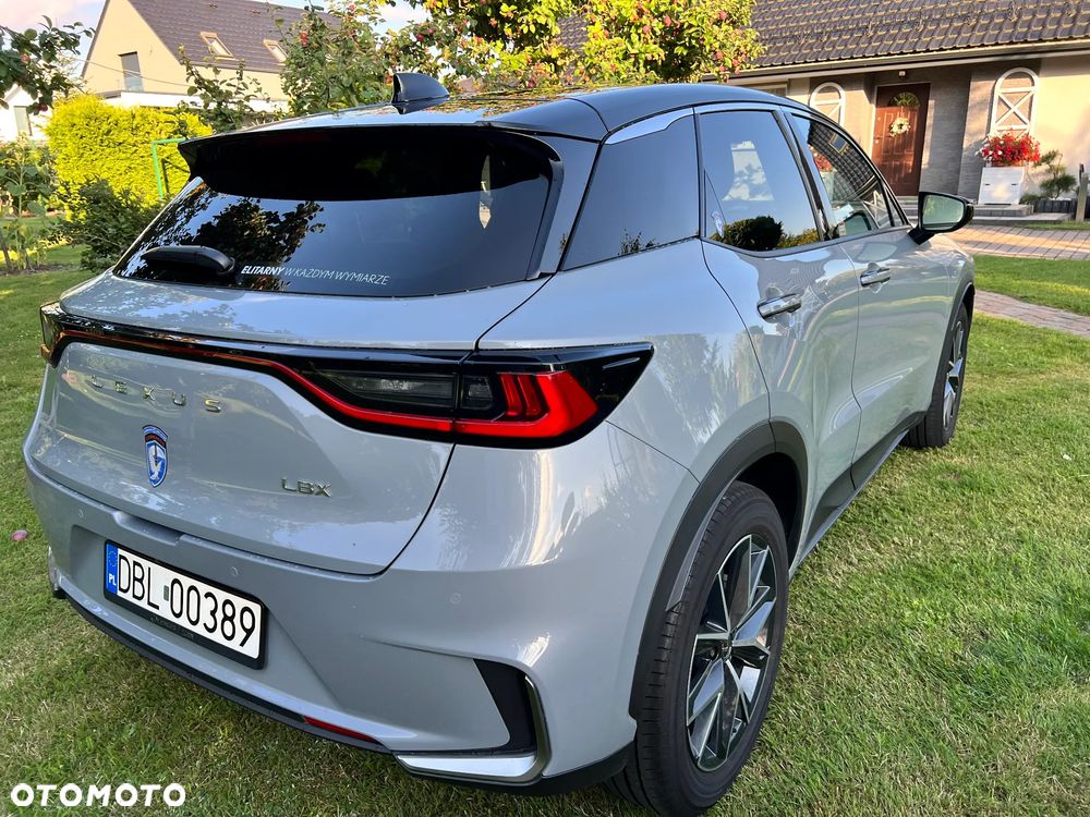 Lexus LBX 1.5 Hybrid Cool - 5