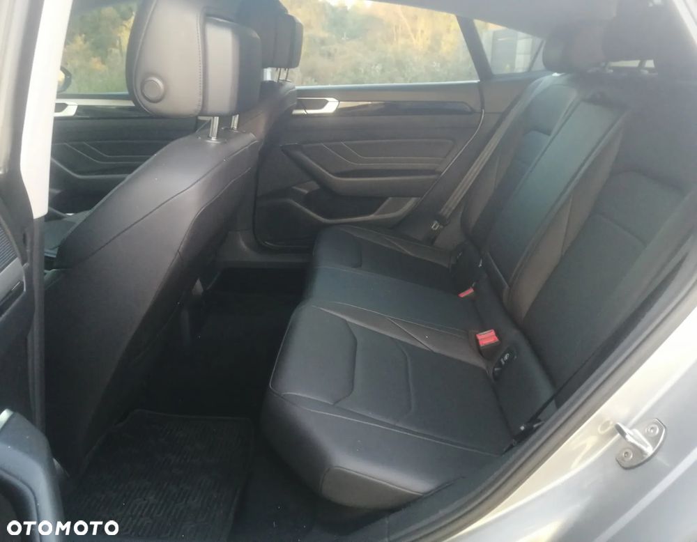 Volkswagen Arteon 2.0 TSI 4Motion R-Line DSG - 22