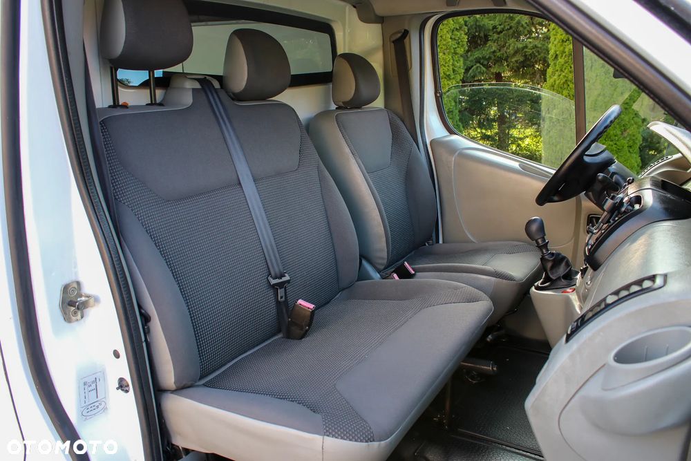 Opel VIVARO - 20