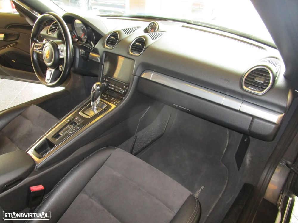 Porsche 718 Boxster T PDK - 19