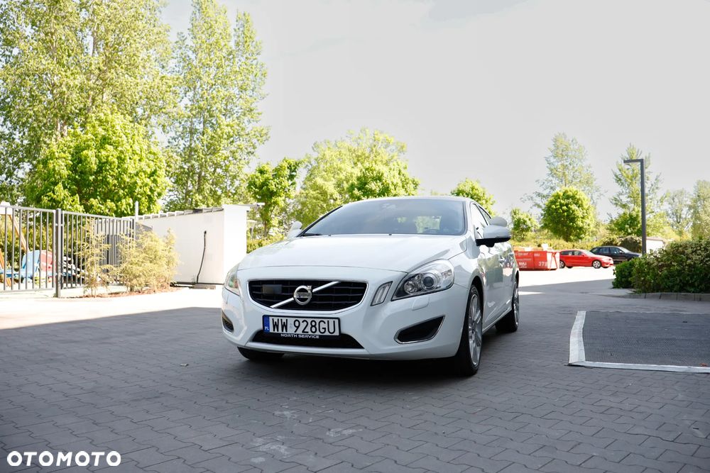 Volvo S60 2.5 T5 - 2