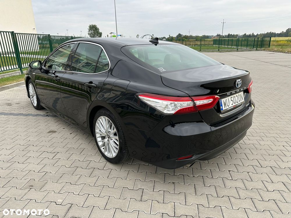 Toyota Camry 2.5 Hybrid Executive CVT - 7
