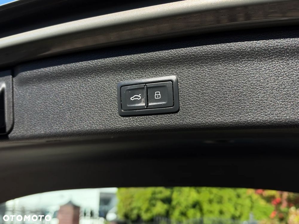 Audi Q3 35 TDI S tronic - 37