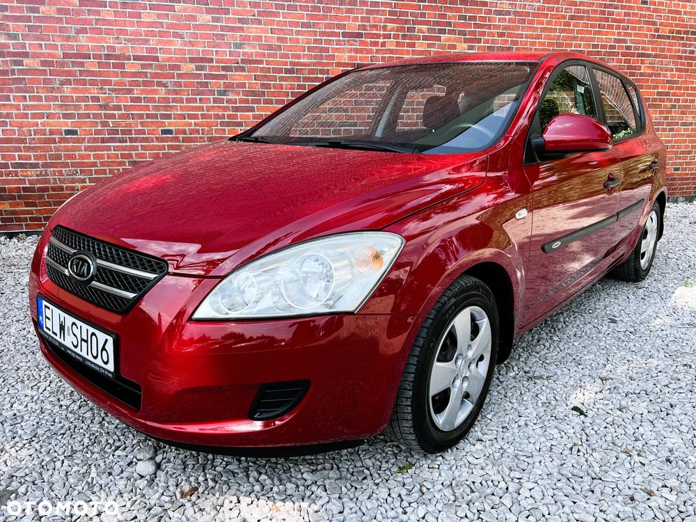Kia Ceed - 3