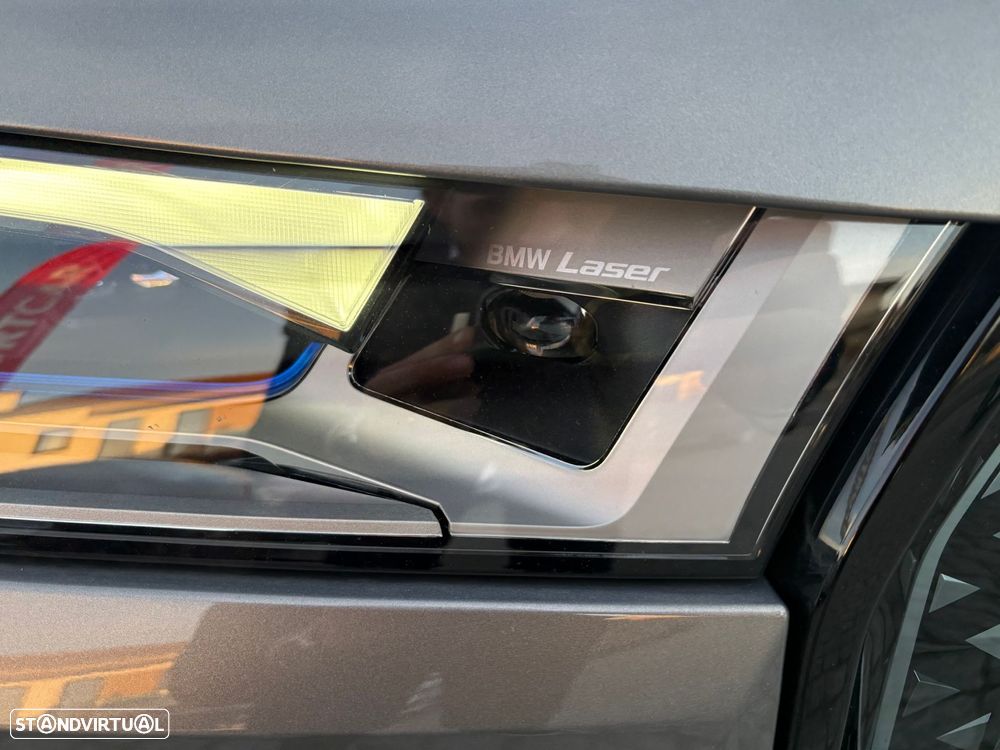 BMW iX xDrive 40 Pack Desportivo - 10