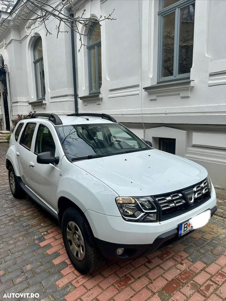 Dacia Duster 1.6 4x2 Laureate - 9