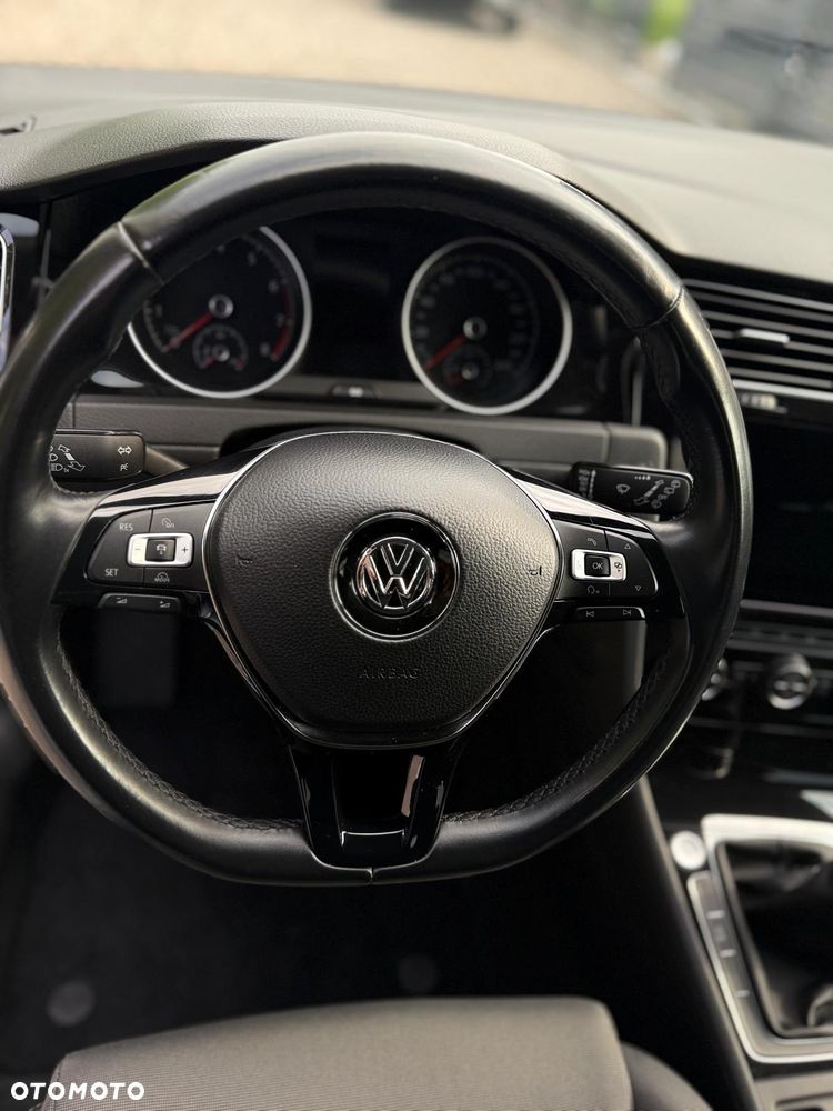 Volkswagen Golf 1.5 TSI ACT OPF Highline - 19
