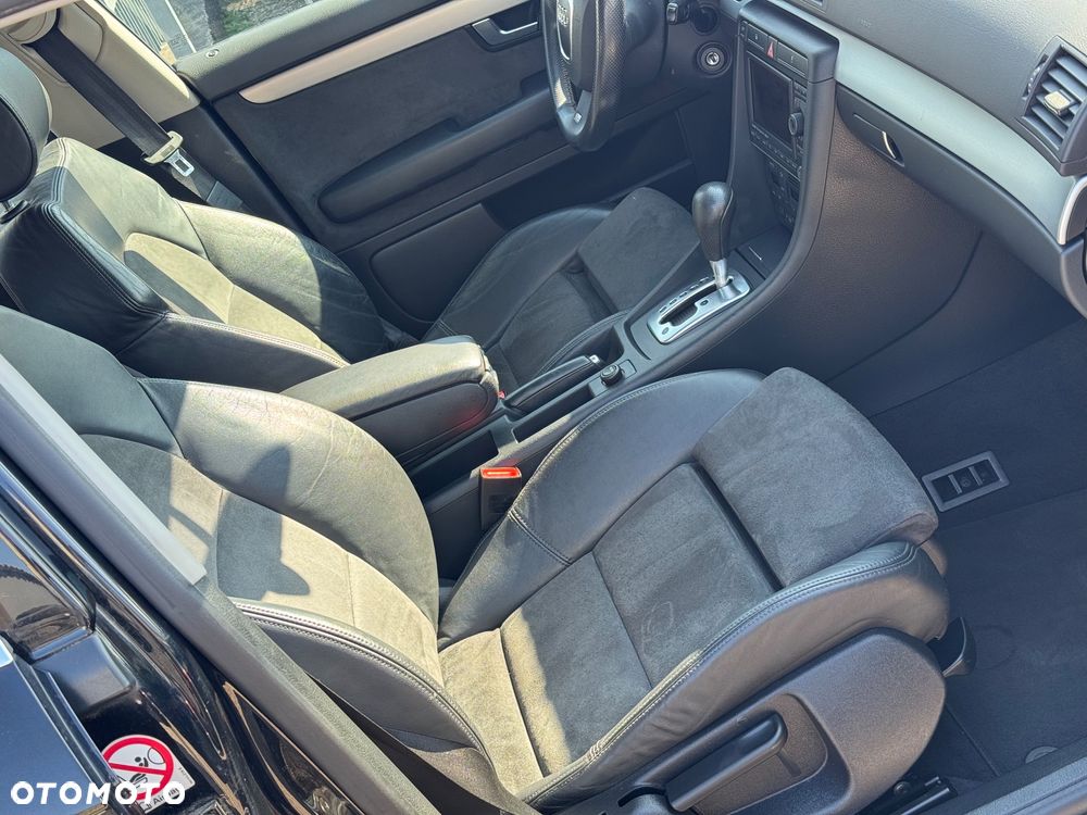 Audi A4 Avant 2.0 TDI Multitronic - 25