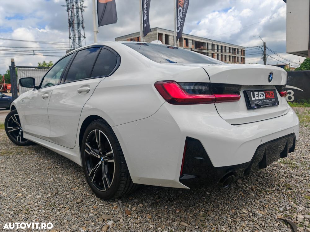 BMW Seria 3 318i Aut. M Sport - 34
